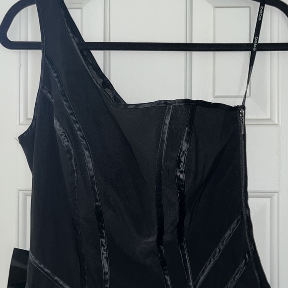 NWT Bebe black dress tie up corsets on back one shoulder size medium - Picture 3 of 7